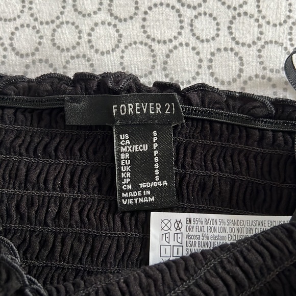 Black Ruched Bandeau Top - Picture 4 of 4